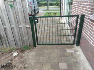 Tuinafscheiding dubbelstaafmat Hoogeveen tuinpoortje kidlock az